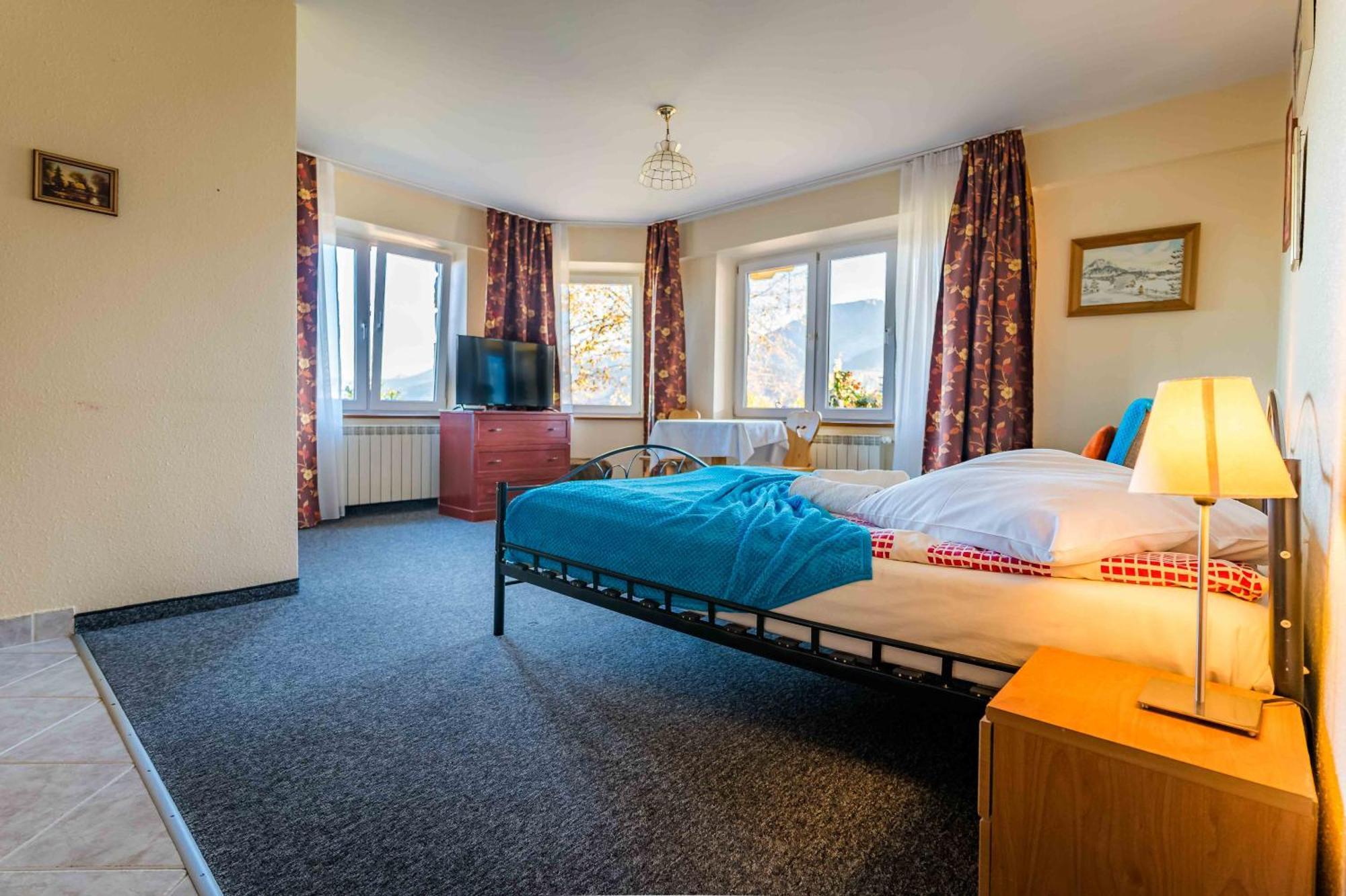 Bed & Breakfast Gorski Palacyk Kompleks Obiektow